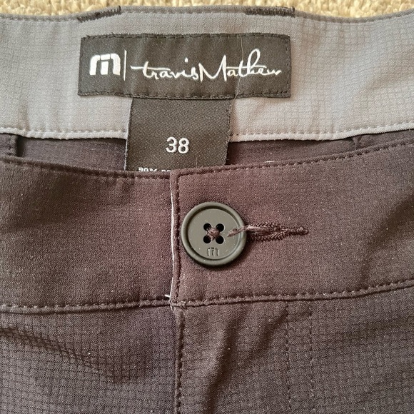 Mens Travis Mathew 9” Golf Shorts Size 38 - Picture 3 of 6